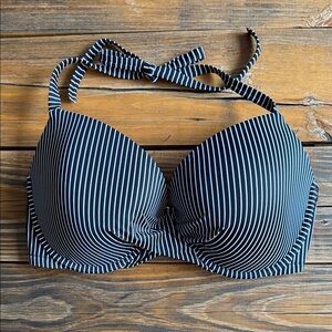 Shade & Shore Black & White Striped Halter Bikini Top size 36DD